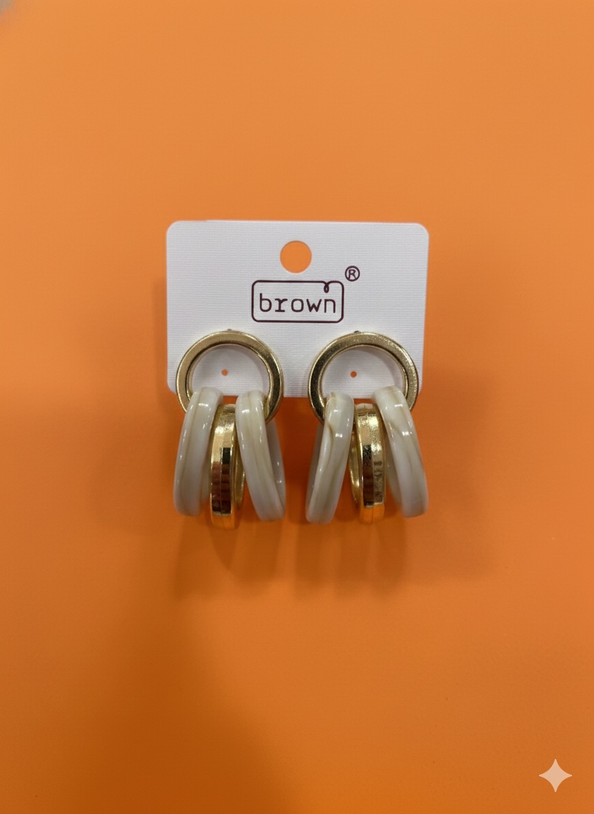 🌟 Golden & Marble Layered Hoop Earrings